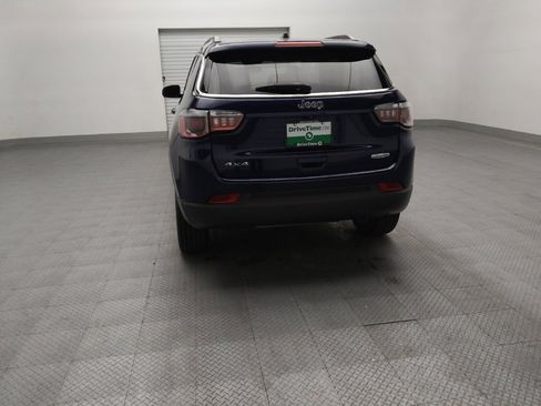 Used 2018 Jeep Compass Latitude w/ Popular Equipment Group AWD/4WD image 6
