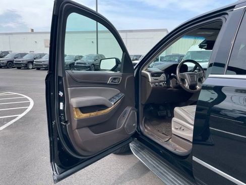 Used 2016 GMC Yukon XL Denali w/ Open Road Package AWD/4WD image 36