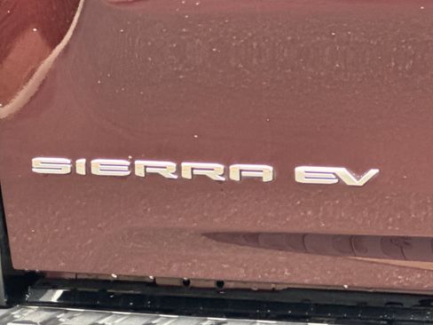 New 2025 GMC Sierra EV Denali AWD/4WD image 25