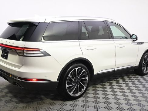 Used 2020 Lincoln Aviator Reserve w/ Equipment Group 202A AWD/4WD image 7