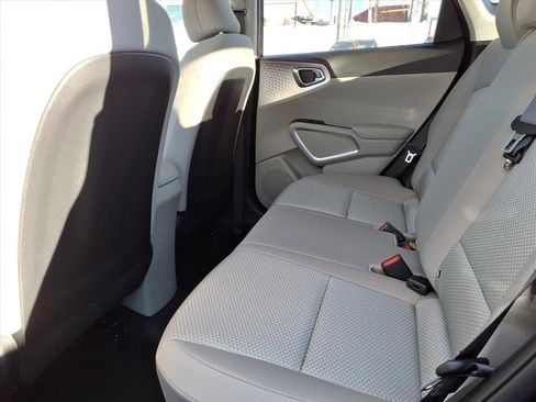 New 2025 Kia Soul LX w/ LX Technology Package image 7