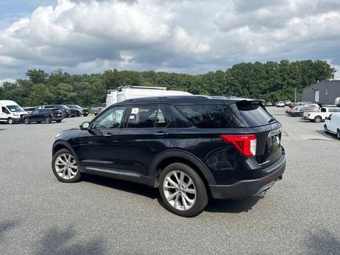 Used 2023 Ford Explorer Platinum w/ Technology Package AWD/4WD image 4