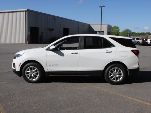 Used 2024 Chevrolet Equinox LT AWD/4WD image 5