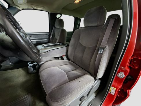 Used 2006 GMC Sierra 2500 SLE AWD/4WD image 18