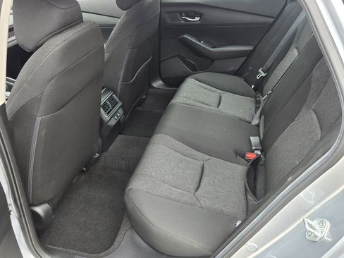 Used 2025 Honda Accord LX image 11