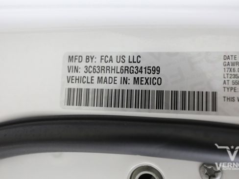Used 2024 RAM 3500 Big Horn AWD/4WD image 14