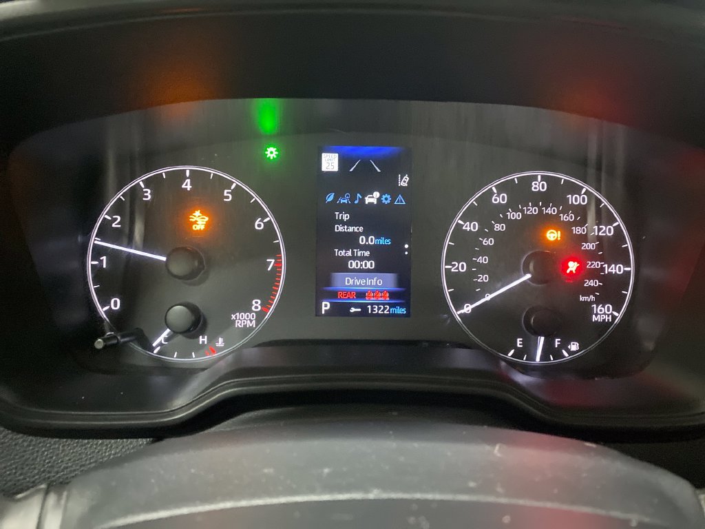 Used 2024 Toyota Corolla LE FWD image 18