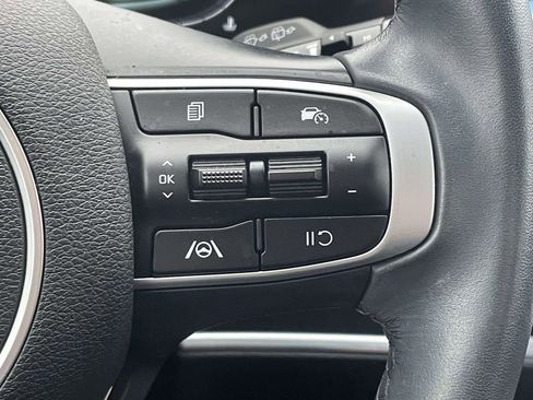 Used 2024 Kia Sportage EX image 30