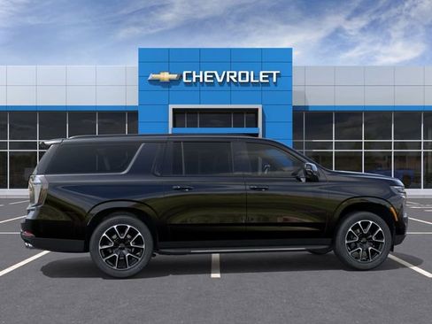 New 2026 Chevrolet Suburban RST w/ Advanced Technology Package image 5