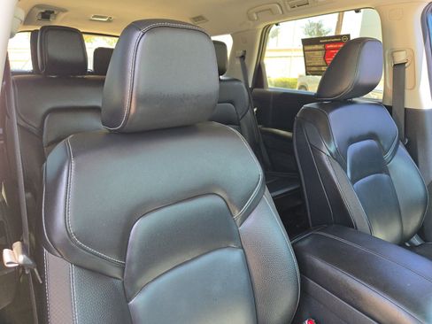 Certified 2024 Nissan Pathfinder SL FWD image 31