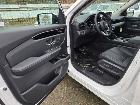 New 2025 Honda Pilot EX-L image 21