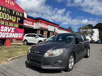Used 2013 Ford Focus SE image 1