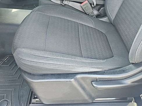 Used 2020 Chevrolet Silverado 2500 LT w/ Z71 Off-Road Package image 10