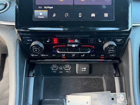 Used 2023 Jeep Grand Cherokee L Laredo image 26