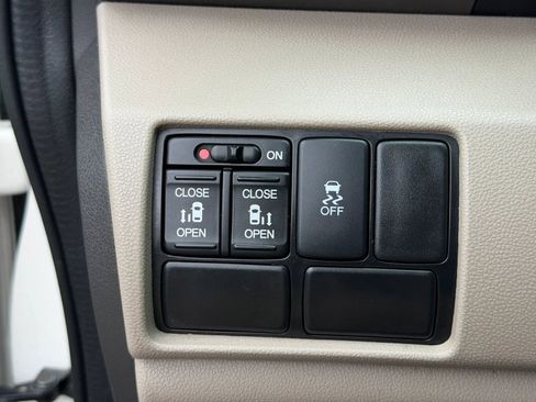 Used 2016 Honda Odyssey EX image 44