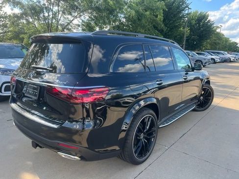 New 2026 Mercedes-Benz GLS 580 4MATIC image 6