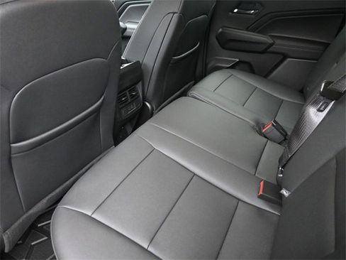 Used 2024 Chevrolet Colorado LT w/ LT Convenience Package III image 19