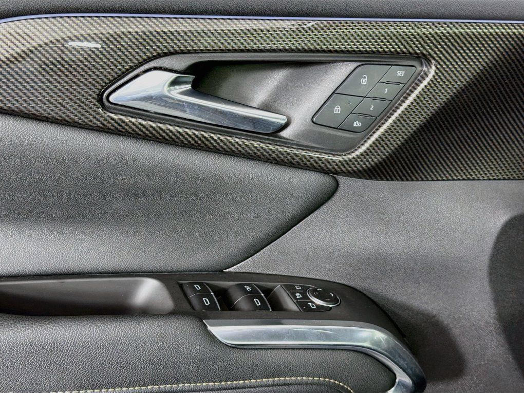 Used 2025 Chevrolet Traverse High Country FWD image 23