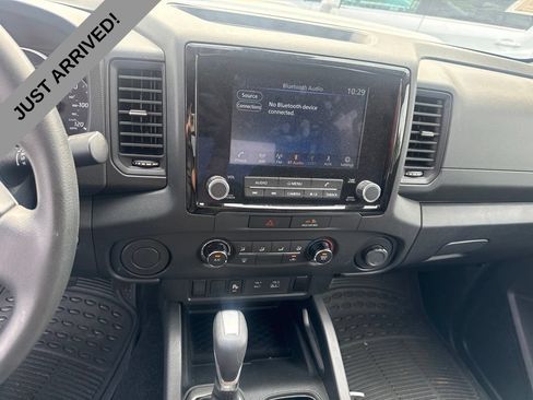 Used 2022 Nissan Frontier S w/ Technology Package RWD image 11