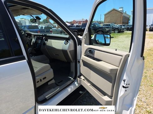 Used 2014 Ford Expedition Limited w/ Equipment Group 301A RWD image 34
