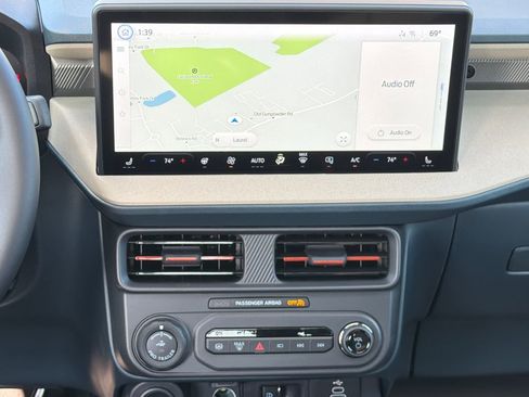 New 2025 Ford Maverick Lariat w/ 4K Tow Package AWD/4WD image 17