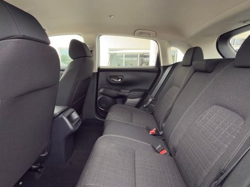 Used 2024 Honda HR-V LX image 6