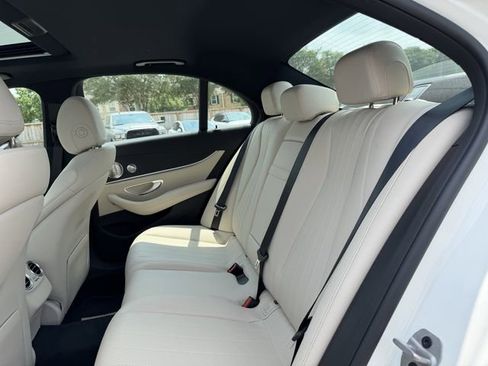 Used 2021 Mercedes-Benz E 350 4MATIC Sedan image 16
