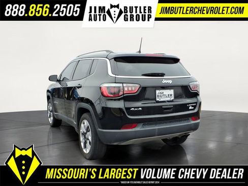 Used 2018 Jeep Compass Limited w/ Navigation Group image 2