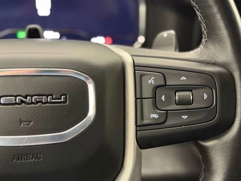 Used 2025 GMC Sierra 1500 Denali AWD/4WD image 23