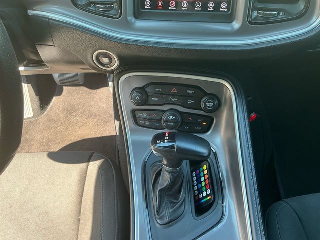 Used 2022 Dodge Challenger GT AWD/4WD image 12