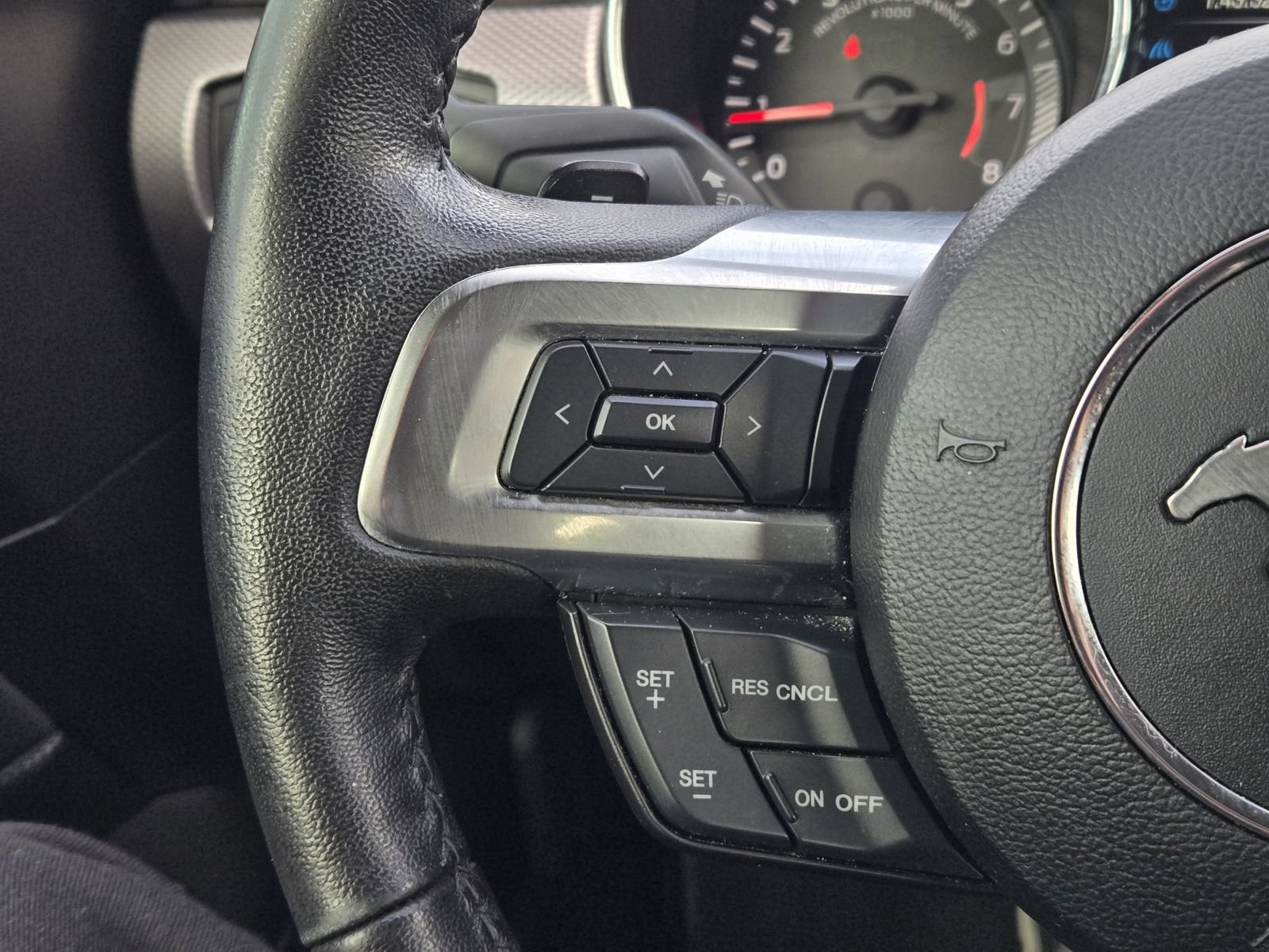 Used 2017 Ford Mustang GT RWD image 27