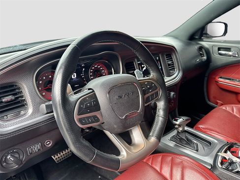 Used 2022 Dodge Charger SRT Hellcat w/ Harman/Kardon Audio Group image 9