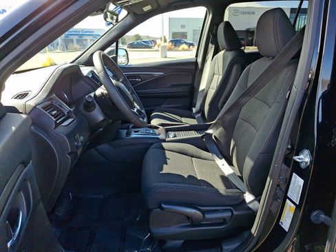 Used 2021 Honda Passport Sport image 13