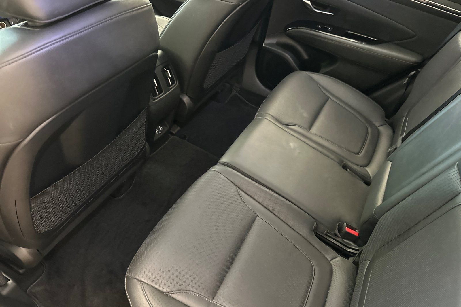 Used 2022 Hyundai Tucson Limited AWD/4WD image 13