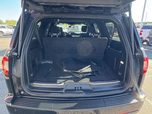 Used 2021 Lincoln Navigator L 4WD image 28