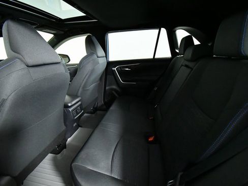 Used 2025 Toyota RAV4 SE image 24