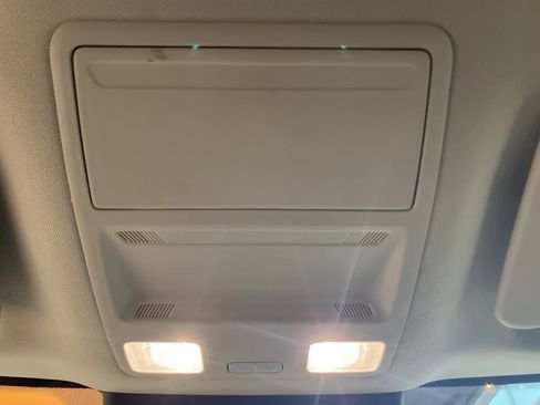 Used 2022 Ford Maverick XLT image 22