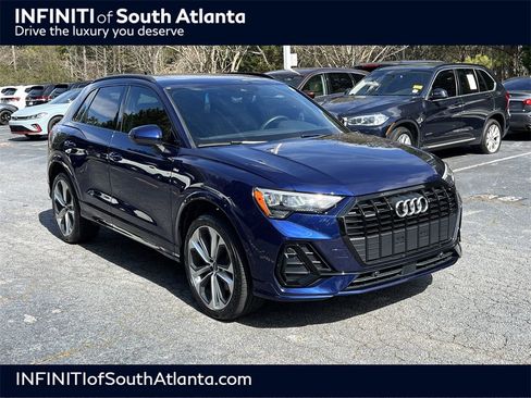 Used 2021 Audi Q3 2.0T Premium w/ Convenience Package image 1