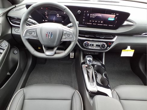 New 2026 Buick Envista Sport Touring image 6