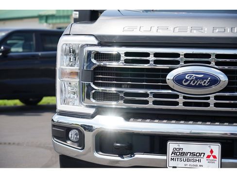 Used 2023 Ford F250 XLT image 9