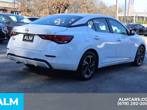 Used 2024 Nissan Sentra SV image 6