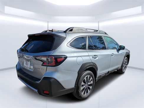 Certified 2025 Subaru Outback Limited w/ Popular Package #2 image 47