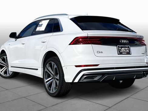 Used 2022 Audi Q8 Premium Plus w/ Premium Plus Package image 12