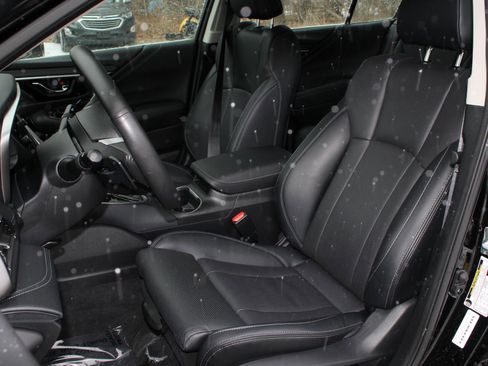 Certified 2025 Subaru Legacy Limited image 14