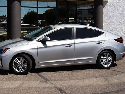 Used 2020 Hyundai Elantra SEL w/ Cargo Package (C1) FWD image 4