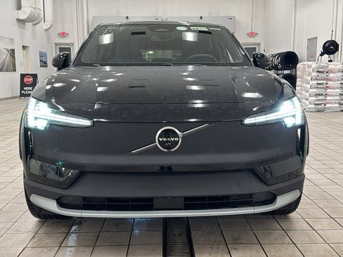 New 2026 Volvo EX30 Cross Country Ultra w/ Protection Package Premier image 10