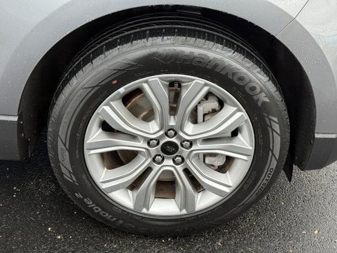 Certified 2024 Ford Edge Titanium AWD/4WD image 10