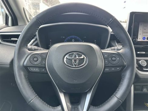 Certified 2023 Toyota Corolla Cross XLE w/ Convenience Package image 20