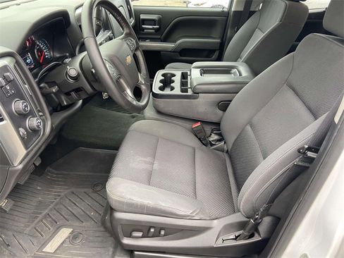 Used 2018 Chevrolet Silverado 1500 LT w/ All Star Edition image 13