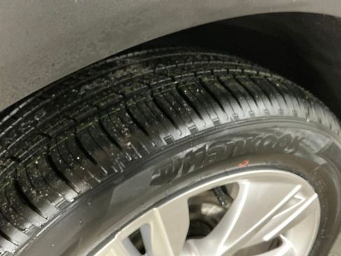 Certified 2024 Buick Encore GX Preferred image 28